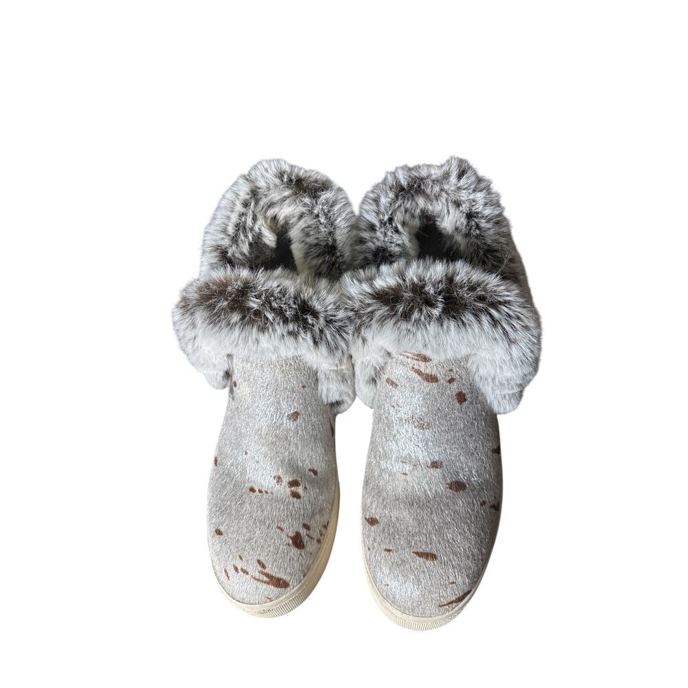 J. Slides Gray/Silver Leather Faux Fur Animal Print Pull On Bootie Sz 8